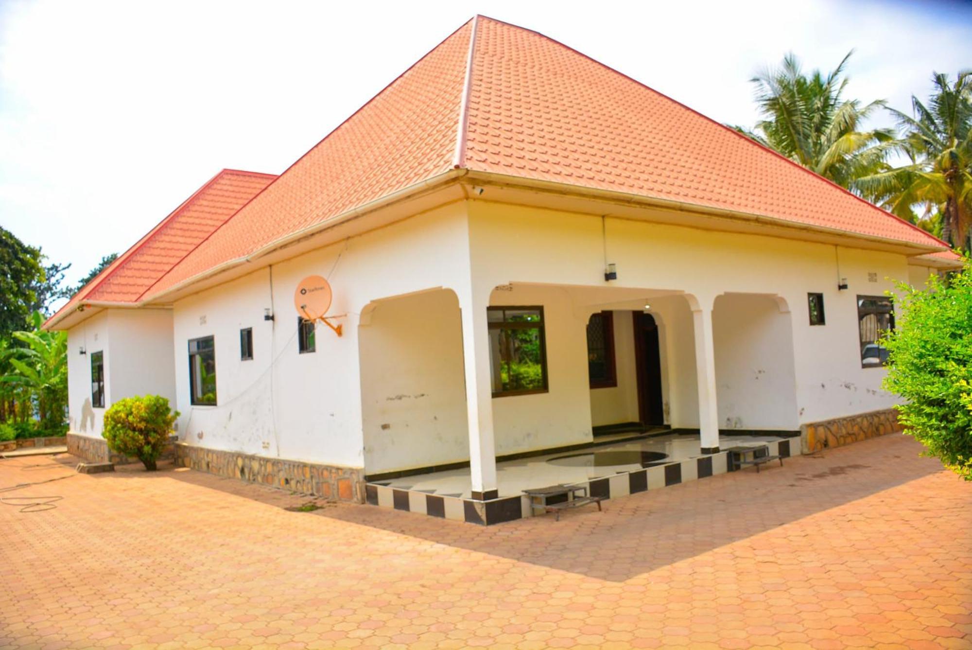 Parkbridge Resort Mto wa Mbu ภายนอก รูปภาพ